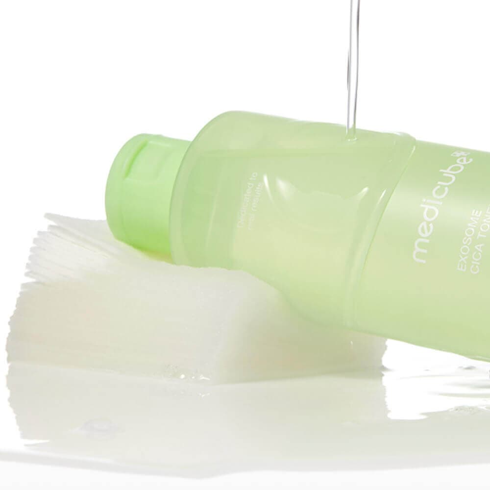Тонер успокаивающий с экзосомами центеллы | Medicube Exosome Cica Toner 210ml