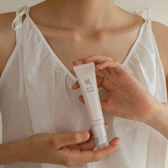 Сыворотка для кожи вокруг глаз с экстрактом корня женьшеня и ретиналем| Beauty of Joseon Revive Eye Serum: Ginseng+Retinal 30 ml - фото 2