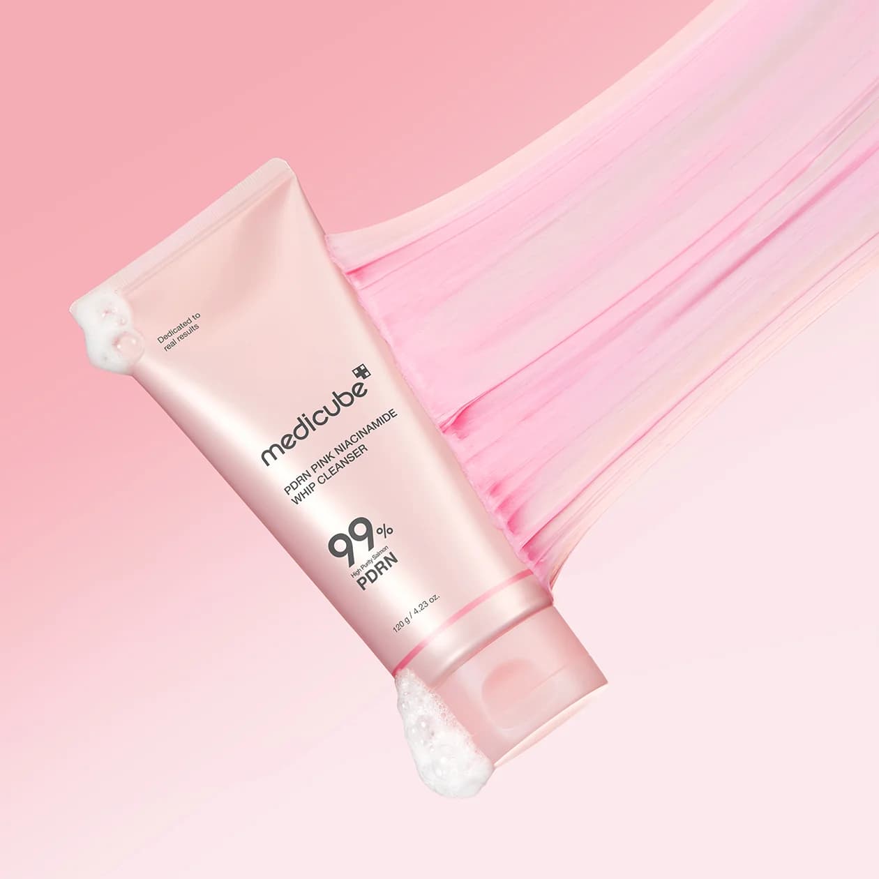 Пенка очищающая с ниацинамидом и PDRN | Medicube PDRN PINK NIACINEAMIDE WHIP CLEANSER 120g - фото 2