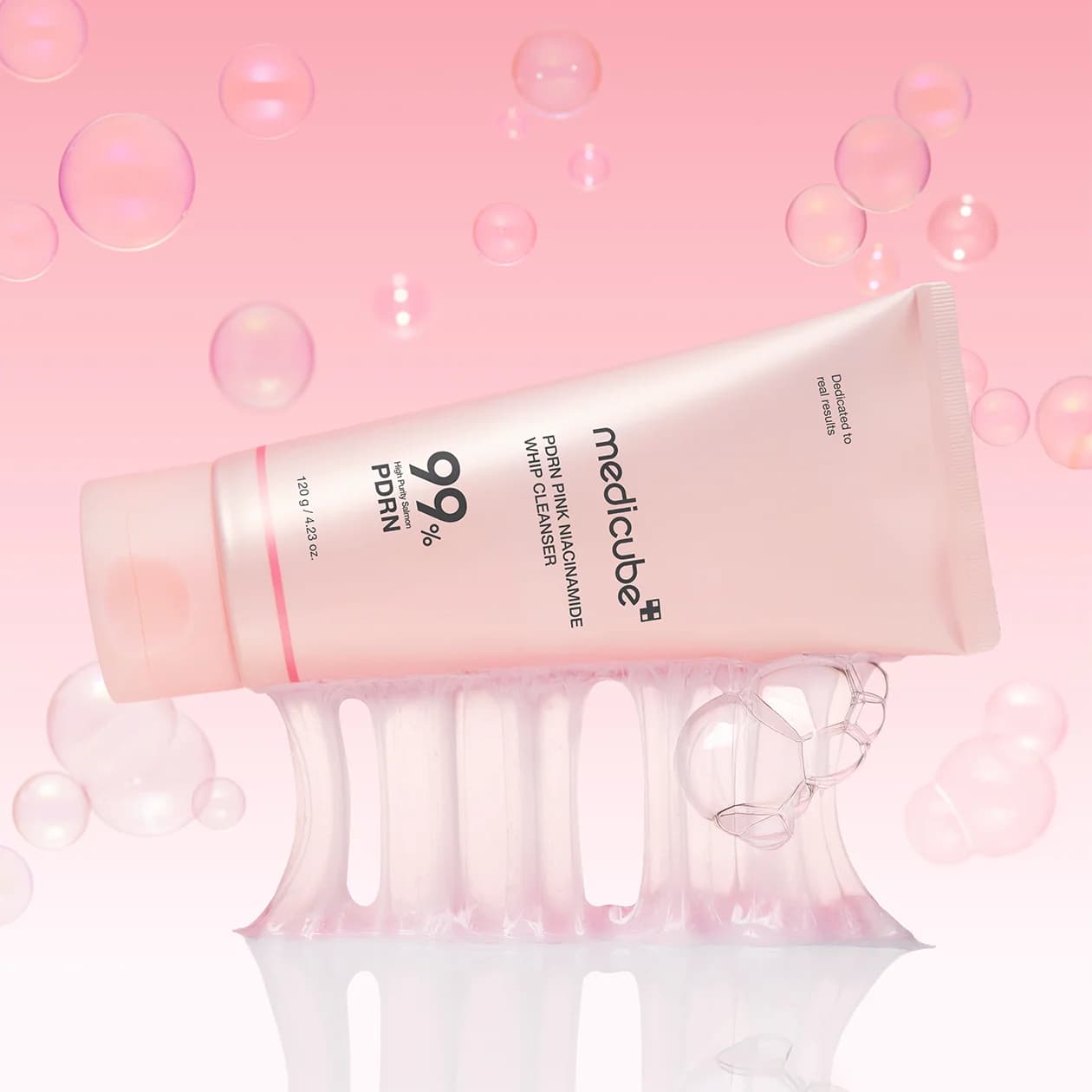 Пенка очищающая с ниацинамидом и PDRN | Medicube PDRN PINK NIACINEAMIDE WHIP CLEANSER 120g - фото 4