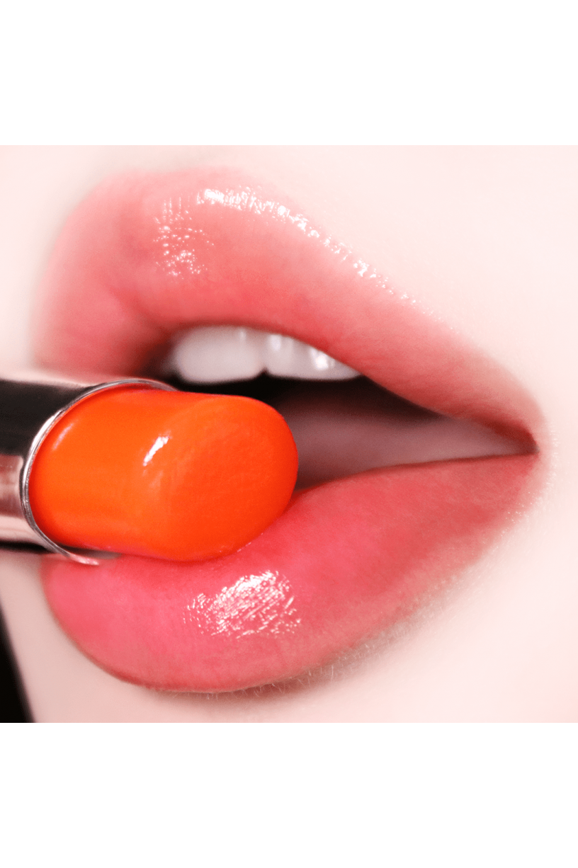 Увлажняющий бальзам для губ оранжевый 