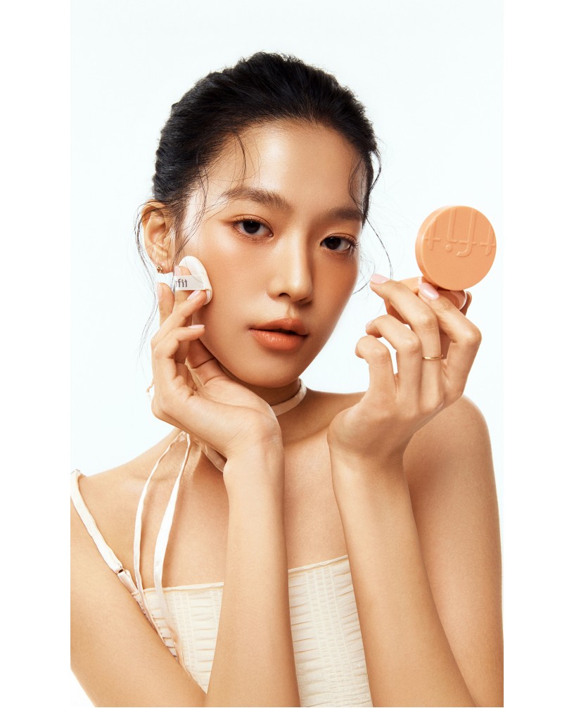 Румяна-кушон 