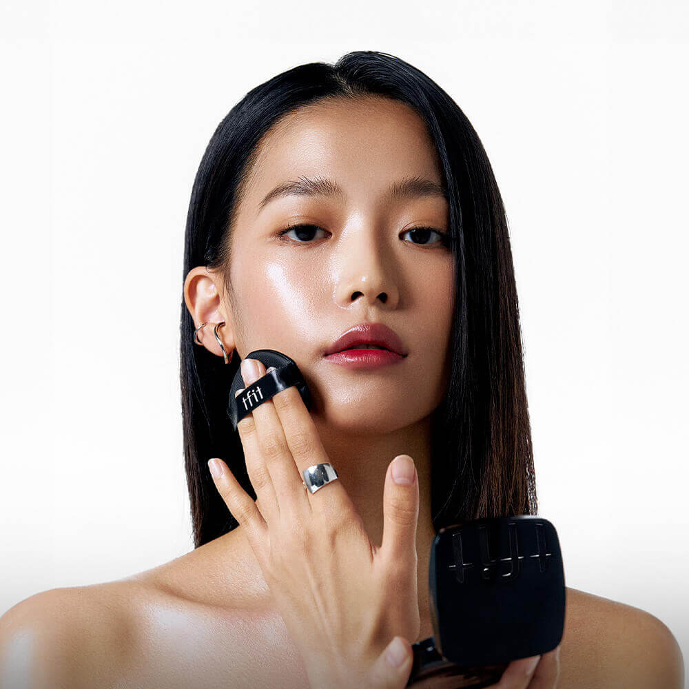 Кушон тональный с сияющим финишем | TFIT Layering Fit Glow Cushion EX SPF50+ PA++++ W01 Vanilla 12g