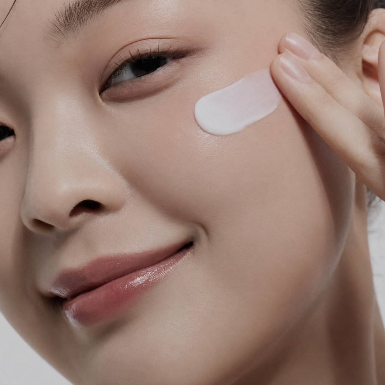 Крем солнцезащитный | VT Cosmetics Air Cloud Sunscreen 50ml