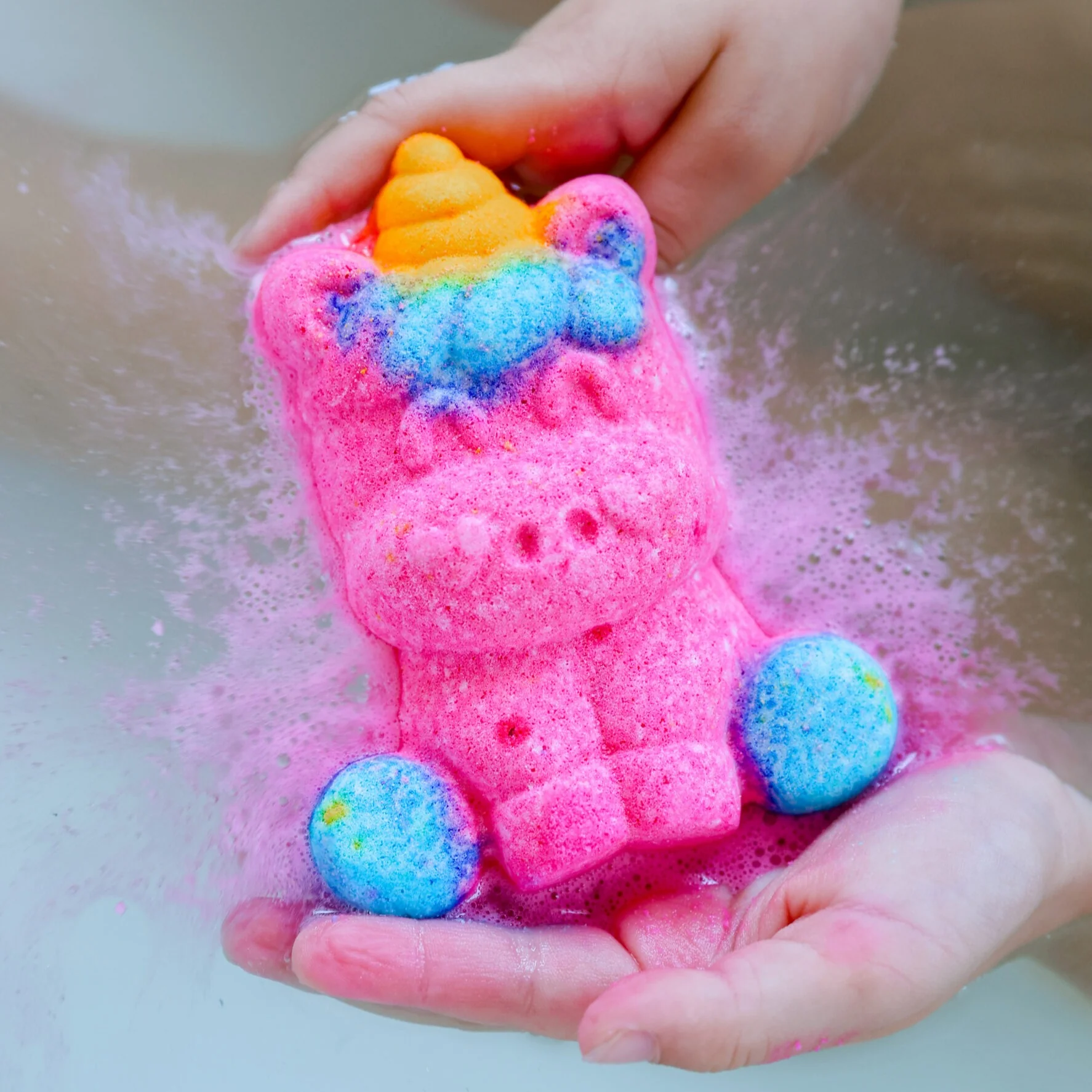 Бомба для ванны "Крошка единорог" 120 г