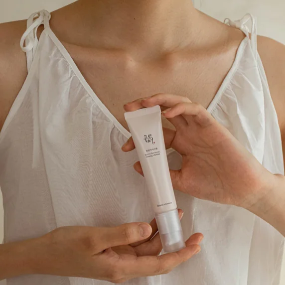 Сыворотка для кожи вокруг глаз с экстрактом корня женьшеня и ретиналем| Beauty of Joseon Revive 30ml