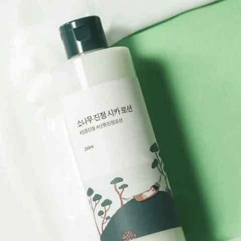 Лосьон с экстрактами сосны и центеллы для проблемной кожи | Round Lab Pine Calming Cica Lotion 250ml - фото 4